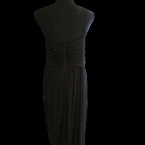 City Triangles Formal Black Dress. Floor length. Size 22. Elegant. - Picture 7 of 10